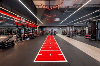 Přinášíme vám další designovou fitness inspiraci 🙌. Tentokrát ve stylu ESCAPE 🔥. Moderní design, plno barev a kvalitní...